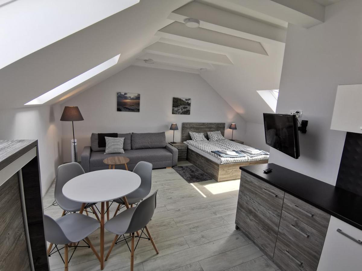 Apartamenty Portowy Мжежино Екстериор снимка