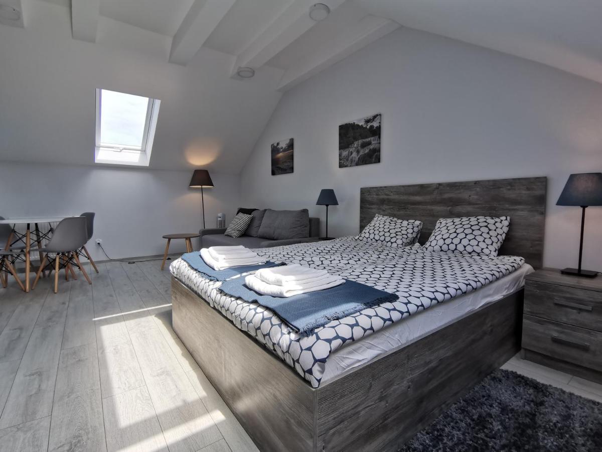 Apartamenty Portowy Мжежино Екстериор снимка