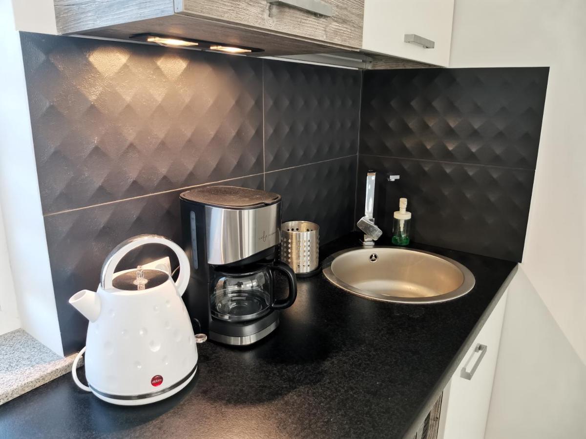 Apartamenty Portowy Мжежино Екстериор снимка